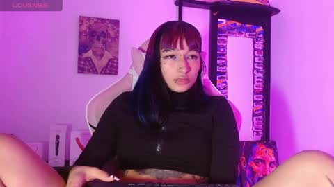 sharaross1 online show from April 2026 05:54:01 AM