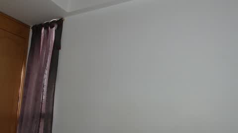 sharickleon11 online show from February 2025 10:20:01 PM