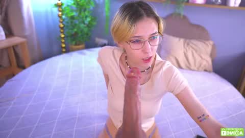 Sharli online show from May 2026 12:44:02 PM