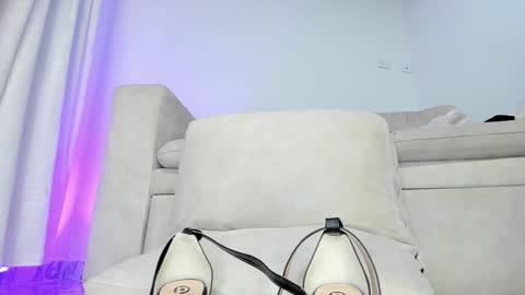 Snapshot of sharlot_harrys chatting on January 2025 06:38:01 PM Hi fiends ---- I usually start online from Monday to Friday from 1000 am Saturdays and Sundays at 600 am Colombia time online show from January 2025 06:38:01 PM