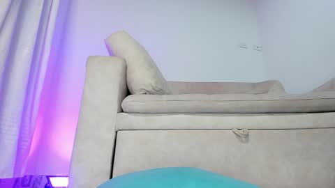 Snapshot of sharlot_harrys chatting on January 2025 06:27:01 PM Hi fiends ---- I usually start online from Monday to Friday from 1000 am Saturdays and Sundays at 600 am Colombia time online show from January 2025 06:27:01 PM