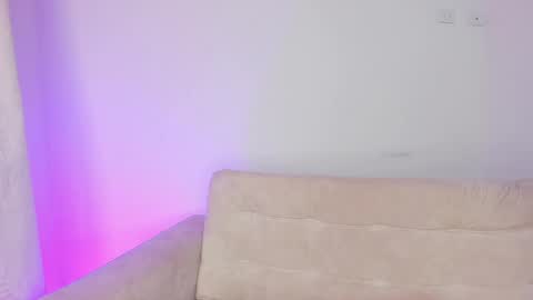 Snapshot of sharlot_harrys chatting on March 2025 06:23:02 PM Hi fiends ---- I usually start online from Monday to Friday from 1000 am Saturdays and Sundays at 600 am Colombia time online show from March 2025 06:23:02 PM