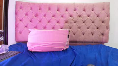 Snapshot of sharlott_kiss chatting on December 2024 06:05:02 PM Sharlott online show from December 2024 06:05:02 PM