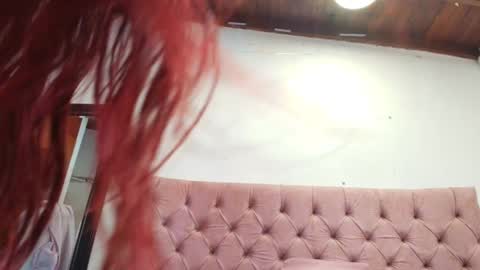 Snapshot of sharlott_kiss chatting on January 2025 06:05:01 PM Sharlott online show from January 2025 06:05:01 PM