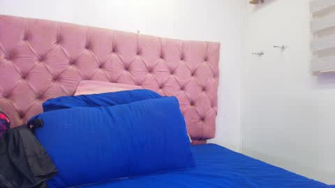 Snapshot of sharlott_kiss chatting on January 2025 11:52:01 AM Sharlott online show from January 2025 11:52:01 AM