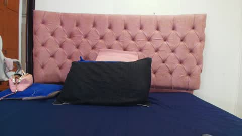 Snapshot of sharlott_kiss chatting on January 2025 11:58:02 AM Sharlott online show from January 2025 11:58:02 AM