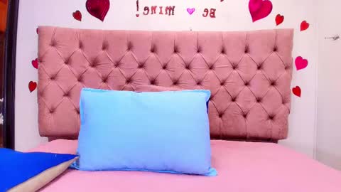 Snapshot of sharlott_kiss chatting on February 2025 11:58:01 AM Sharlott online show from February 2025 11:58:01 AM