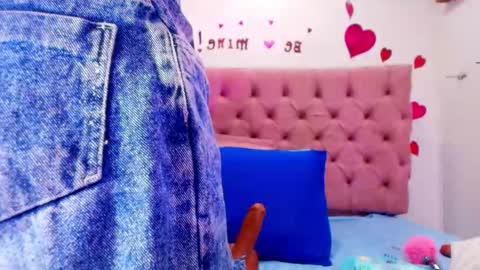 Snapshot of sharlott_kiss chatting on March 2025 11:53:01 AM Sharlott online show from March 2025 11:53:01 AM