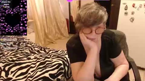 Helena online show from June 2026 03:40:01 PM