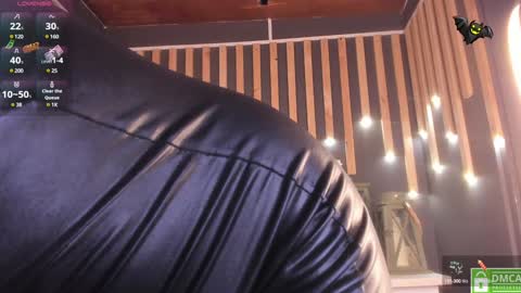 Snapshot of sharoon_gold chatting on January 2025 02:08:02 AM Your mistress Sharon online show from January 2025 02:08:02 AM