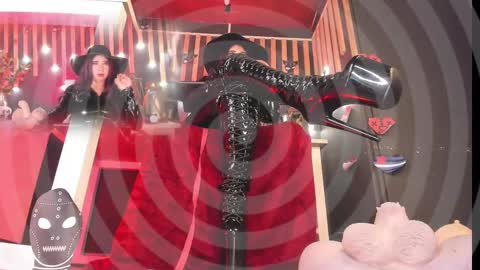 Snapshot of sharoon_gold chatting on February 2025 02:17:02 AM Your mistress Sharon online show from February 2025 02:17:02 AM