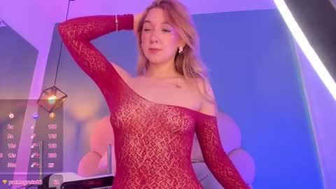 Snapshot of shatall_rouge chatting on December 2025 04:47:01 PM Shantall online show from December 2025 04:47:01 PM