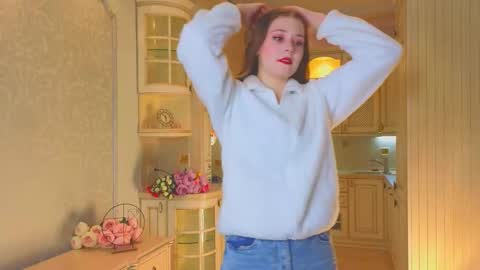 Alexandra online show from November 2025 04:01:02 AM