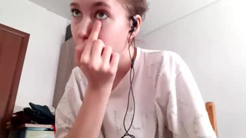 Annette online show from March 2026 06:36:01 AM