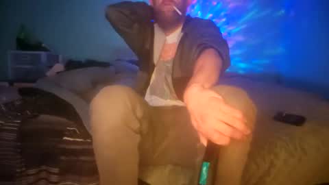 Snapshot of shawn710420 chatting on December 2024 06:22:02 AM shawn710420 online show from December 2024 06:22:02 AM