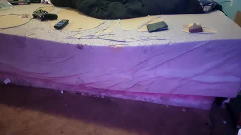 Snapshot of shawn710420 chatting on December 2024 02:56:01 AM shawn710420 online show from December 2024 02:56:01 AM