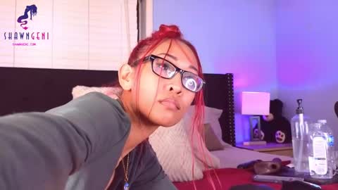 Snapshot of shawn_geni chatting on January 2025 01:54:01 AM Shawn Geni online show from January 2025 01:54:01 AM