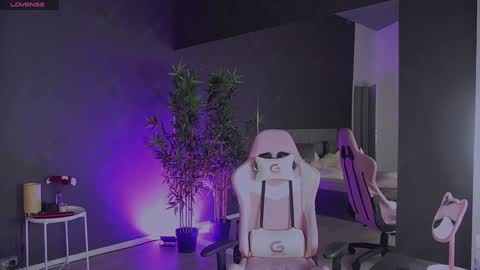 shayblonde online show from December 2024 12:22:01 AM