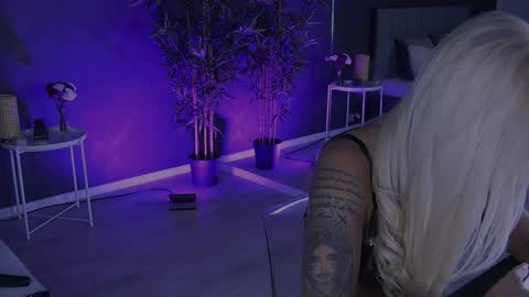 shayblonde online show from January 2025 11:55:02 PM
