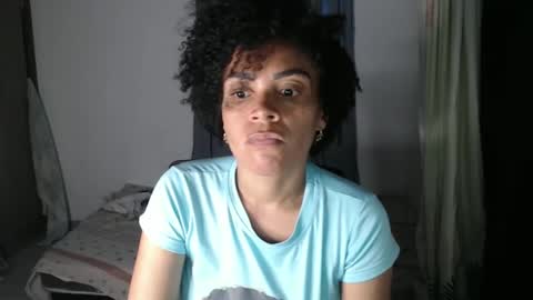 Snapshot of shayna_cute chatting on December 2024 10:47:02 PM Shayna online show from December 2024 10:47:02 PM