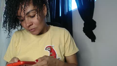 Snapshot of shayna_cute chatting on December 2024 02:56:01 PM Shayna online show from December 2024 02:56:01 PM