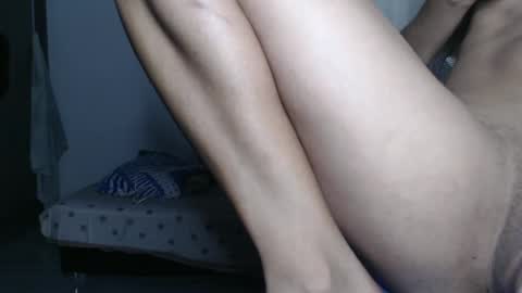 Snapshot of shayna_cute chatting on December 2024 03:11:02 AM Shayna online show from December 2024 03:11:02 AM