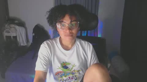 Snapshot of shayna_cute chatting on February 2025 03:22:01 AM Shayna online show from February 2025 03:22:01 AM