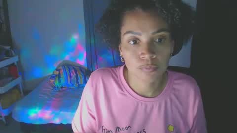 Snapshot of shayna_cute chatting on February 2025 12:09:01 AM Shayna online show from February 2025 12:09:01 AM