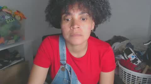 Snapshot of shayna_cute chatting on September 2025 01:49:02 AM Shayna online show from September 2025 01:49:02 AM