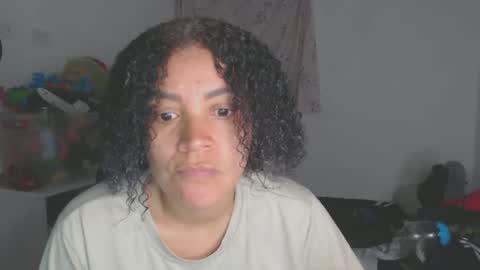 Snapshot of shayna_cute chatting on September 2025 01:07:01 AM Shayna online show from September 2025 01:07:01 AM