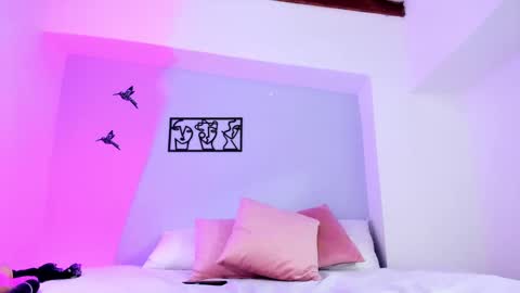 Shayra online show from March 2025 09:36:02 PM