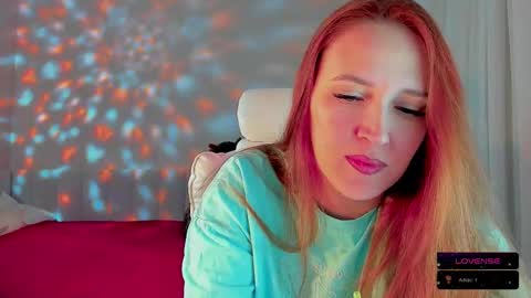 Snapshot of she_wolf1 chatting on March 2026 04:40:01 AM she_wolf1 online show from March 2026 04:40:01 AM