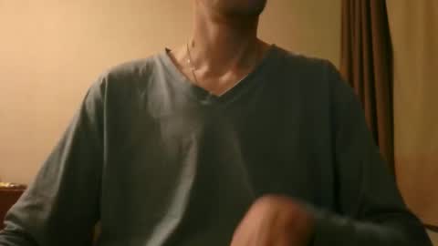 Snapshot of shedevr02 chatting on January 2026 05:40:01 PM Roger online show from January 2026 05:40:01 PM