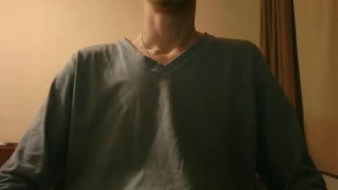 Snapshot of shedevr02 chatting on January 2026 07:06:02 PM Roger online show from January 2026 07:06:02 PM