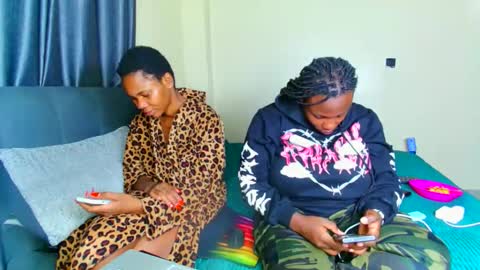 shee13 online show from February 2026 09:53:02 PM