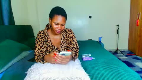 shee13 online show from February 2026 11:39:02 PM