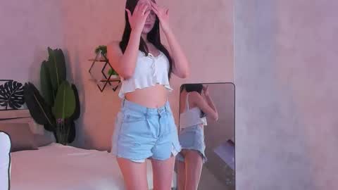 Snapshot of shei1a_shy chatting on March 2026 10:21:02 AM Amely online show from March 2026 10:21:02 AM