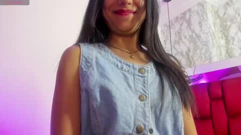 Snapshot of sheilly_brown chatting on November 2025 07:25:01 PM sheilly_brown online show from November 2025 07:25:01 PM