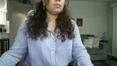 sheilyn_smith online show from October 2025 02:23:02 AM