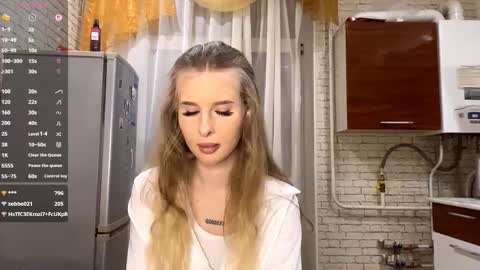 Jenny online show from October 2025 08:35:01 PM