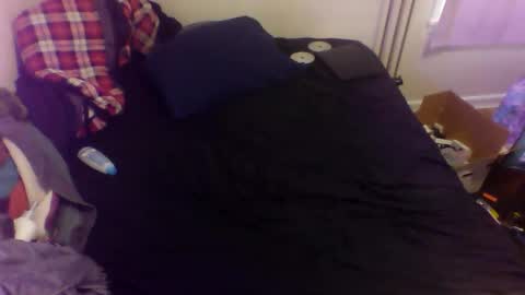 Snapshot of shellbulletburst chatting on February 2026 08:01:02 PM caught up in you online show from February 2026 08:01:02 PM