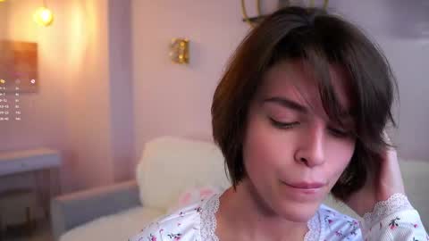 Snapshot of shelleyharn chatting on October 2025 01:25:02 AM Alex online show from October 2025 01:25:02 AM