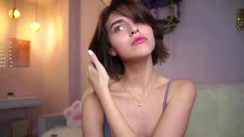 Snapshot of shelleyharn chatting on October 2025 01:02:02 AM Alex online show from October 2025 01:02:02 AM