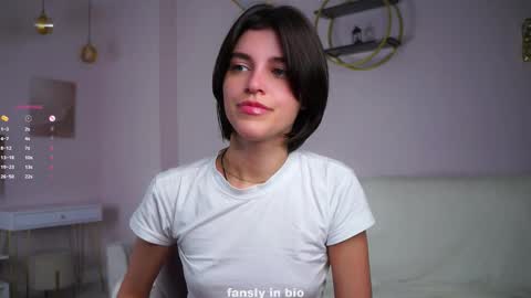 Snapshot of shelleyharn chatting on November 2025 01:17:02 AM Alex online show from November 2025 01:17:02 AM