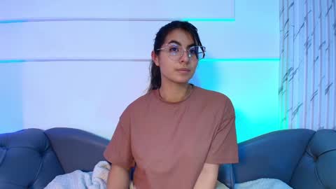  Transmission schedule Monday - Friday 715 am to 200 pm time Colombia  online show from January 2025 06:25:01 PM