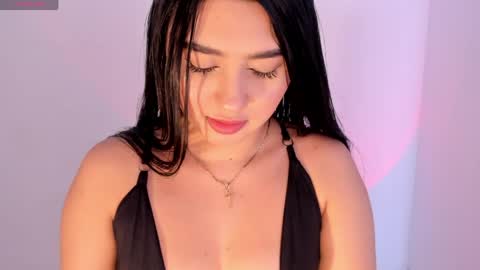 Snapshot of shelly_rohades chatting on May 2026 05:16:02 AM online show from May 2026 05:16:02 AM