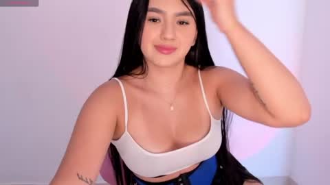 Shelly rayhs online show from June 2026 03:37:02 AM