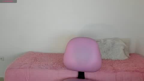 Shelly rayhs online show from July 2026 01:51:02 AM