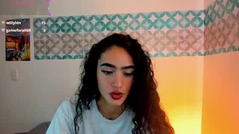 Snapshot of shelsy_d chatting on May 2026 10:08:02 PM S H E L S Y online show from May 2026 10:08:02 PM