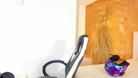 Snapshot of shenielxxx chatting on March 2026 02:21:01 PM shenielxxx online show from March 2026 02:21:01 PM